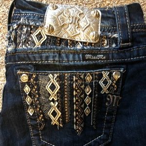 **EUC Miss Me Jeans sz 29 x 33 mid rise**